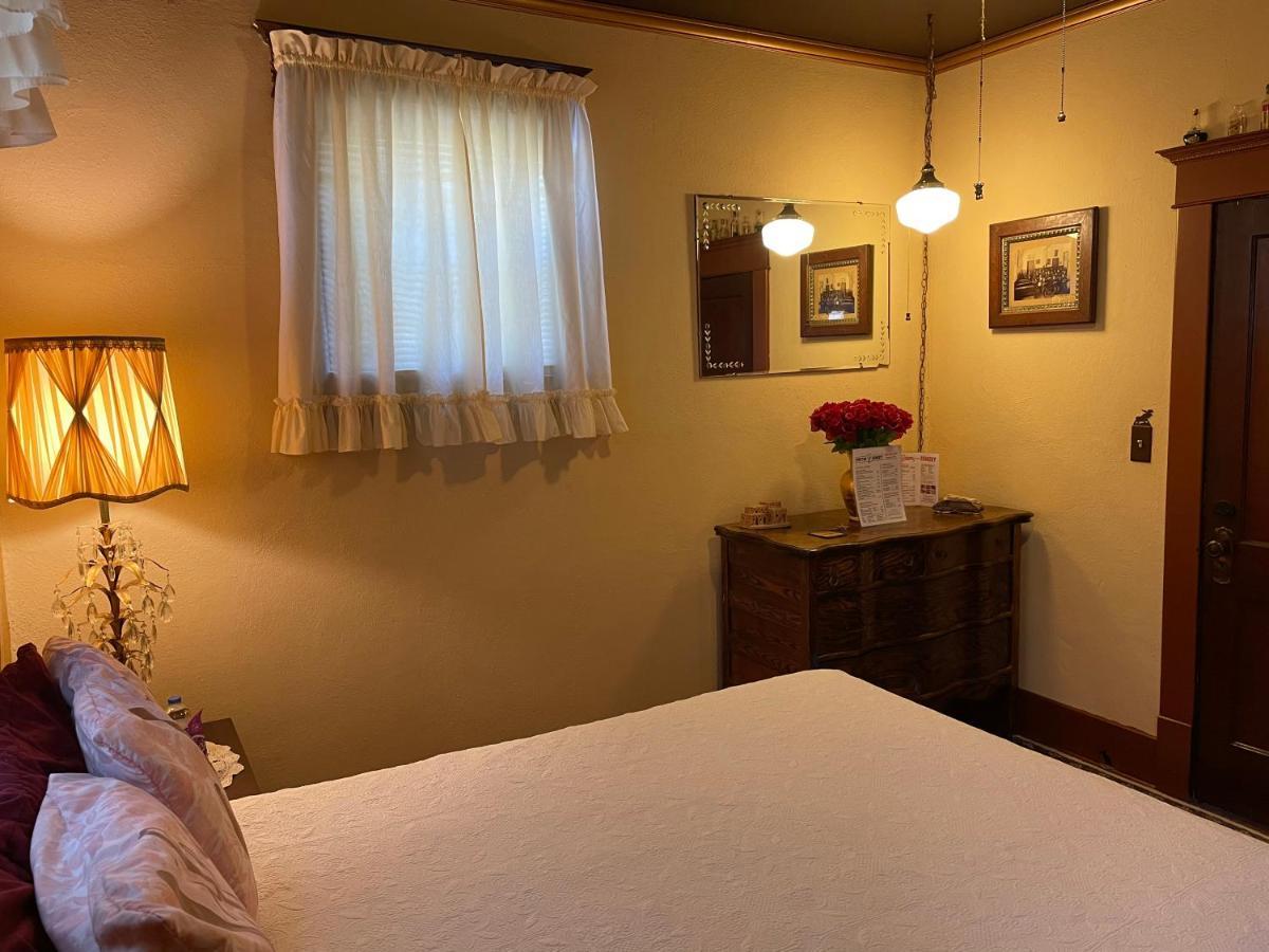 1912 Nostalgic Traincrew Boarding House Bed and Breakfast Potter Eksteriør billede